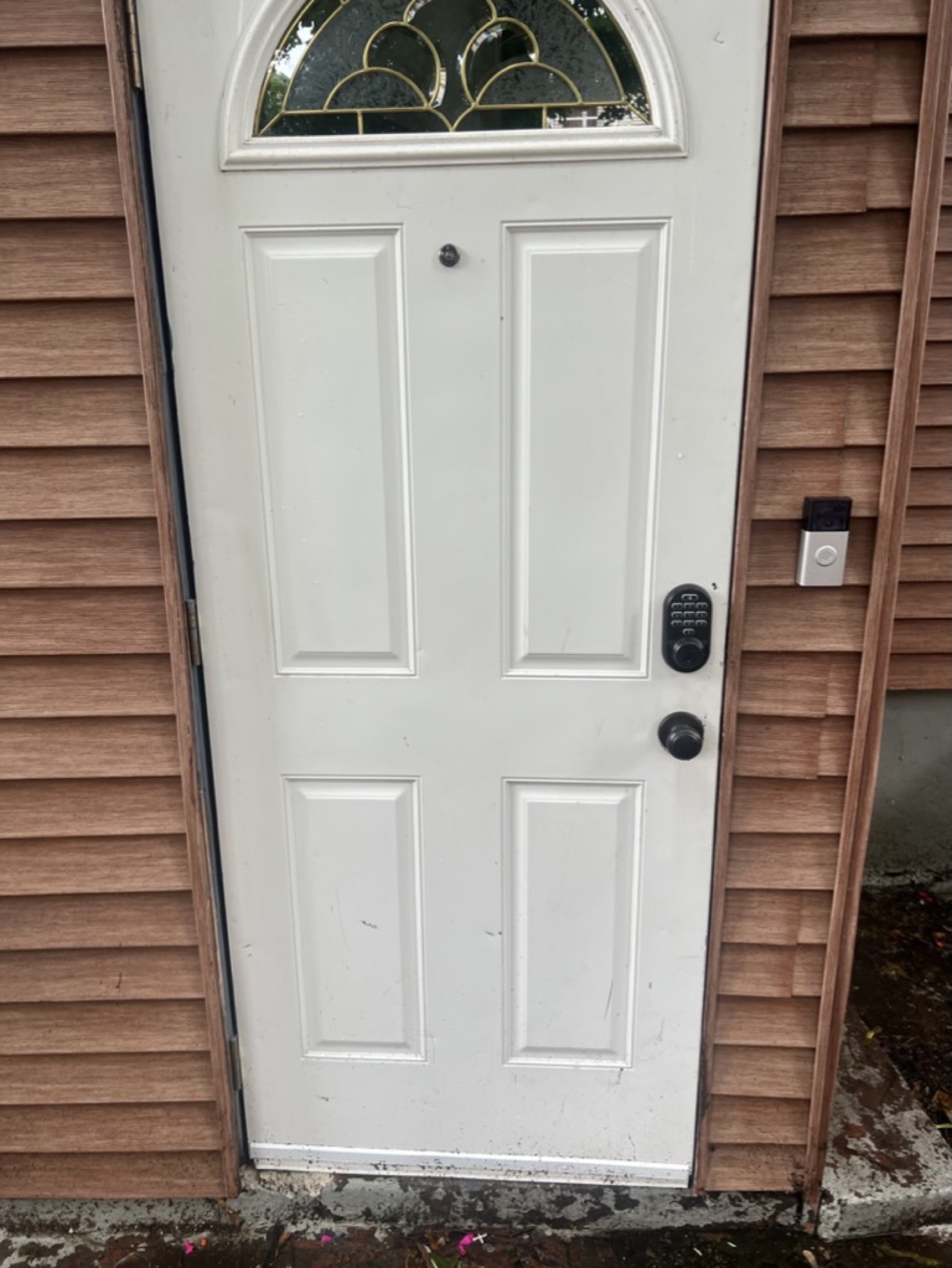 Exterior entry finish repair — Home punch lists project photo