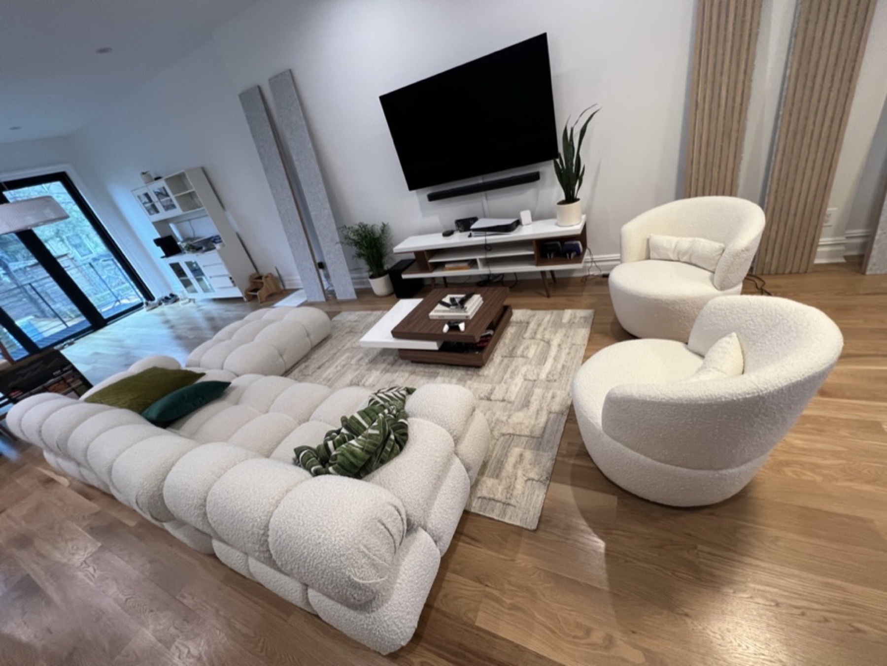 Living room accent wall finish — Doors & trim project photo